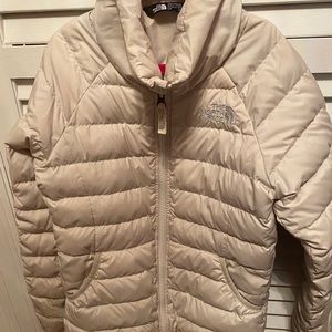 Girls north face jacket in good condition